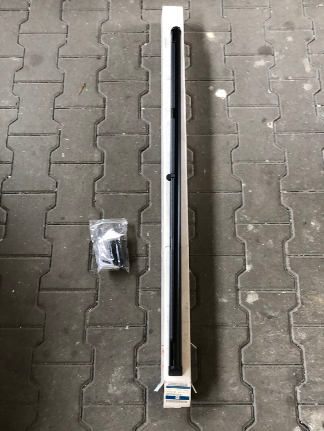 Original GM Opel Omega B Stufenheck Sonnenrollo Einteilig Neu
