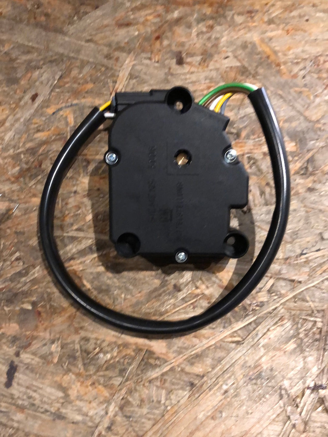 Original GM Opel Senator Mischluftklappe Neu