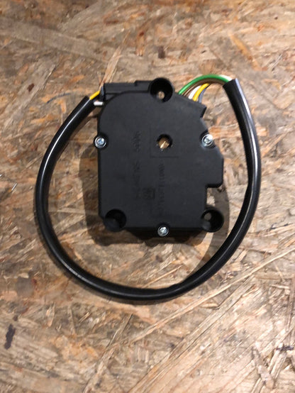 Original GM Opel Senator Mischluftklappe Neu