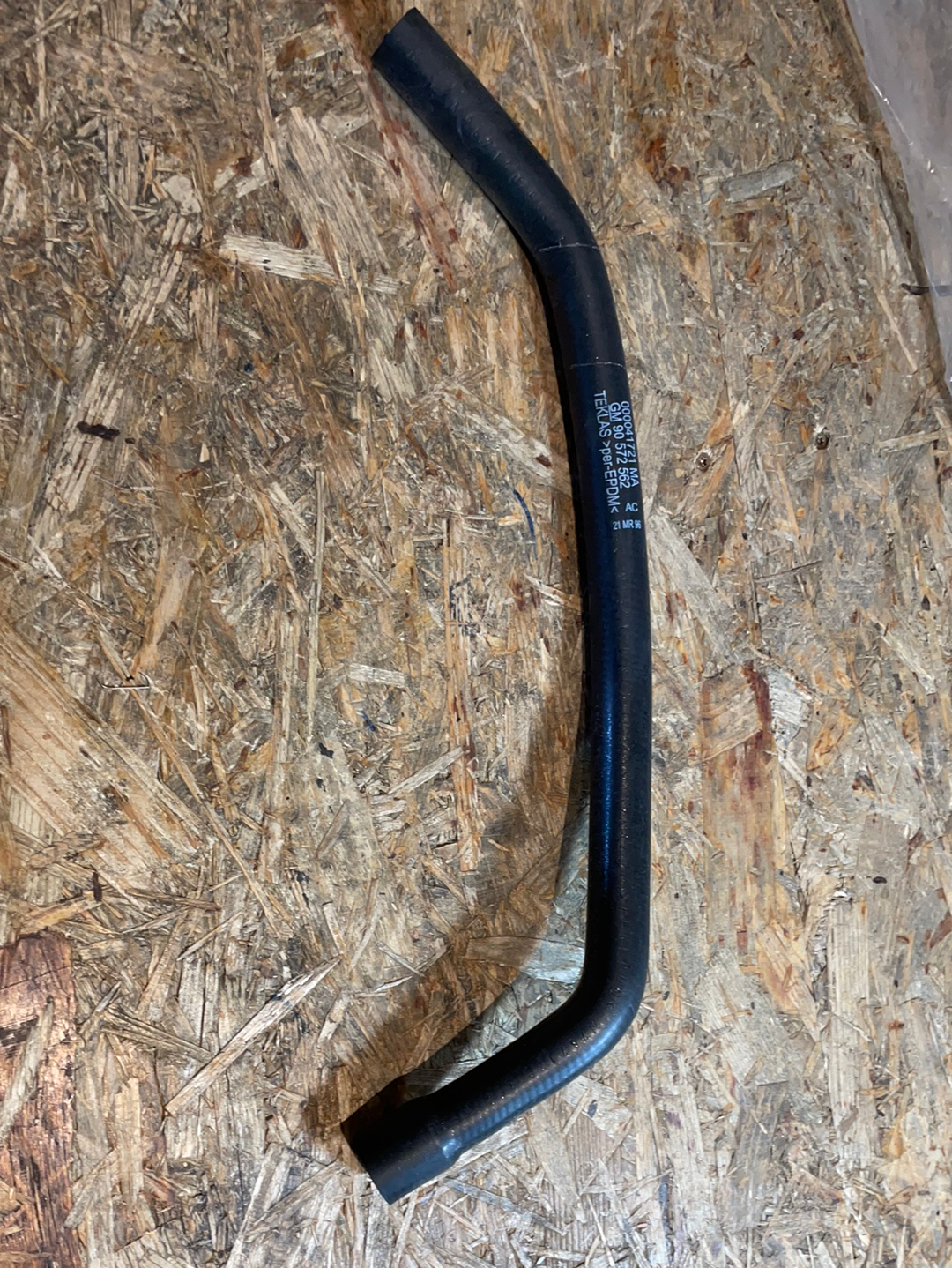 Original GM Opel Astra F Schlauchbogen Wärmetauscher Neu
