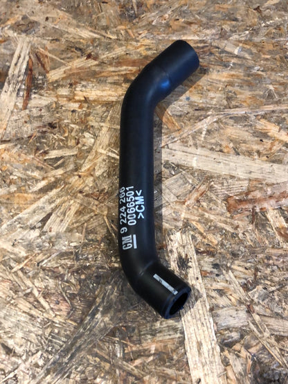 Original GM Opel Omega B Schlauch Entlüftung Zylinderkopfdeckel Neu