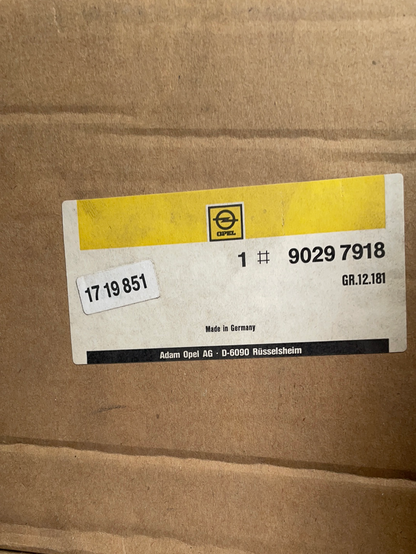 Original GM Opel Vectra A Heckspoiler Kofferraumabdeckung Stufenheck Neu