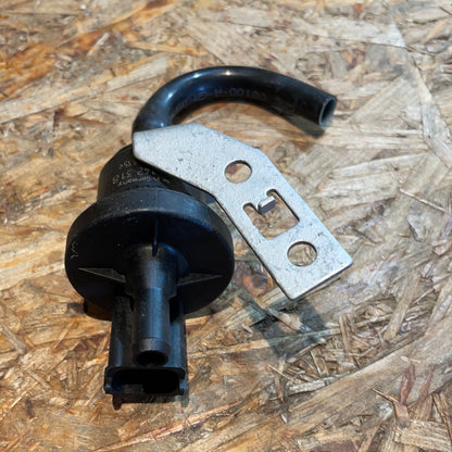 Original GM Opel Corsa B Tigra A Astra G X10XE X12XE Ventil Verdampfungskontrolle Neu