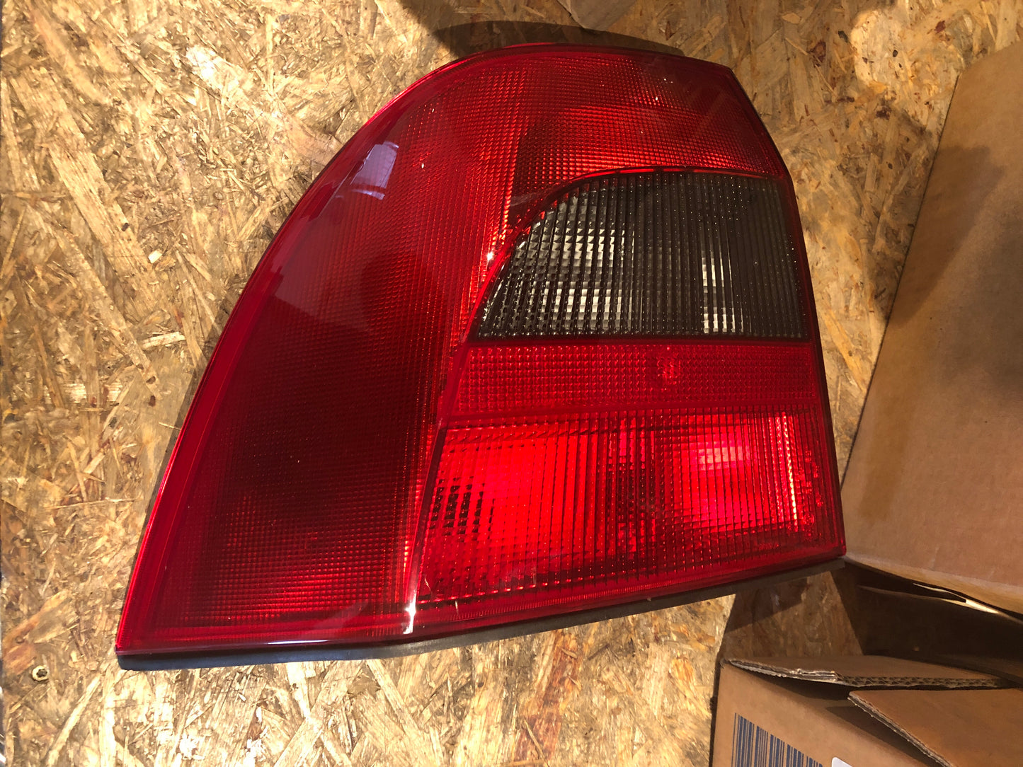 Original Opel Vectra B Heckleuchte links Neu