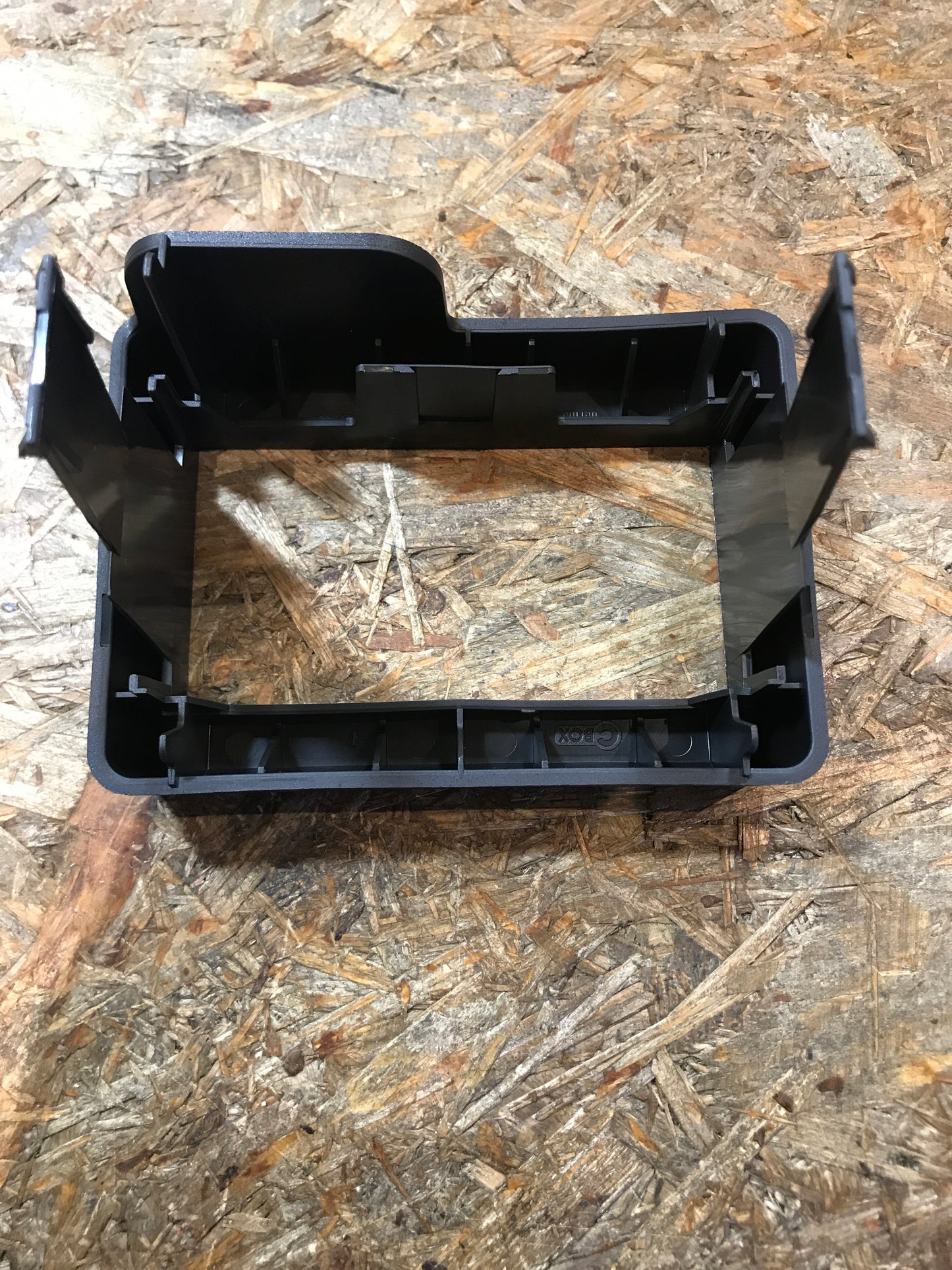 Original Opel Astra F Einsatz Gehäuse Kassettenbox NEU