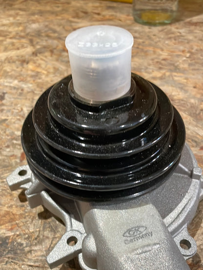 Original GM Opel Ascona B Diesel 2,0 L Rekord E Diesel 2,0/2,3 L Wasserpumpe Neu