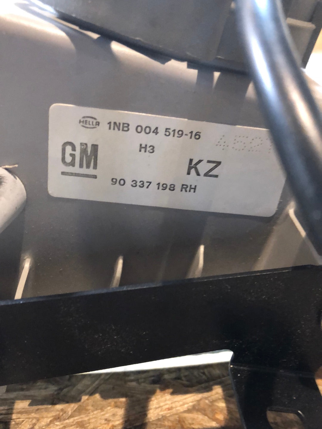 Original GM Opel Omega A 3000 Nebelscheinwerfer rechts Neu