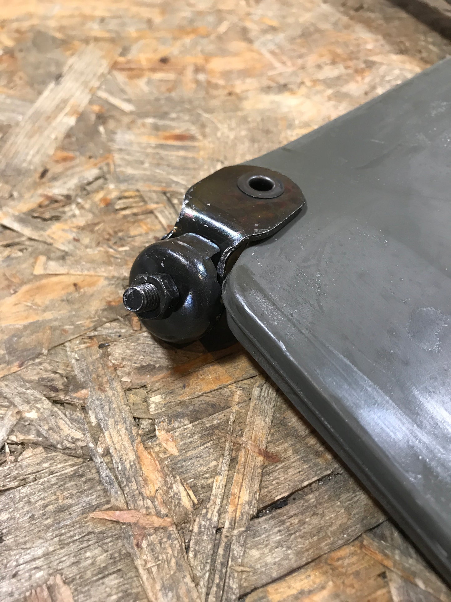 Original Opel Kadett GSI Schmutzfänger hinten NEU