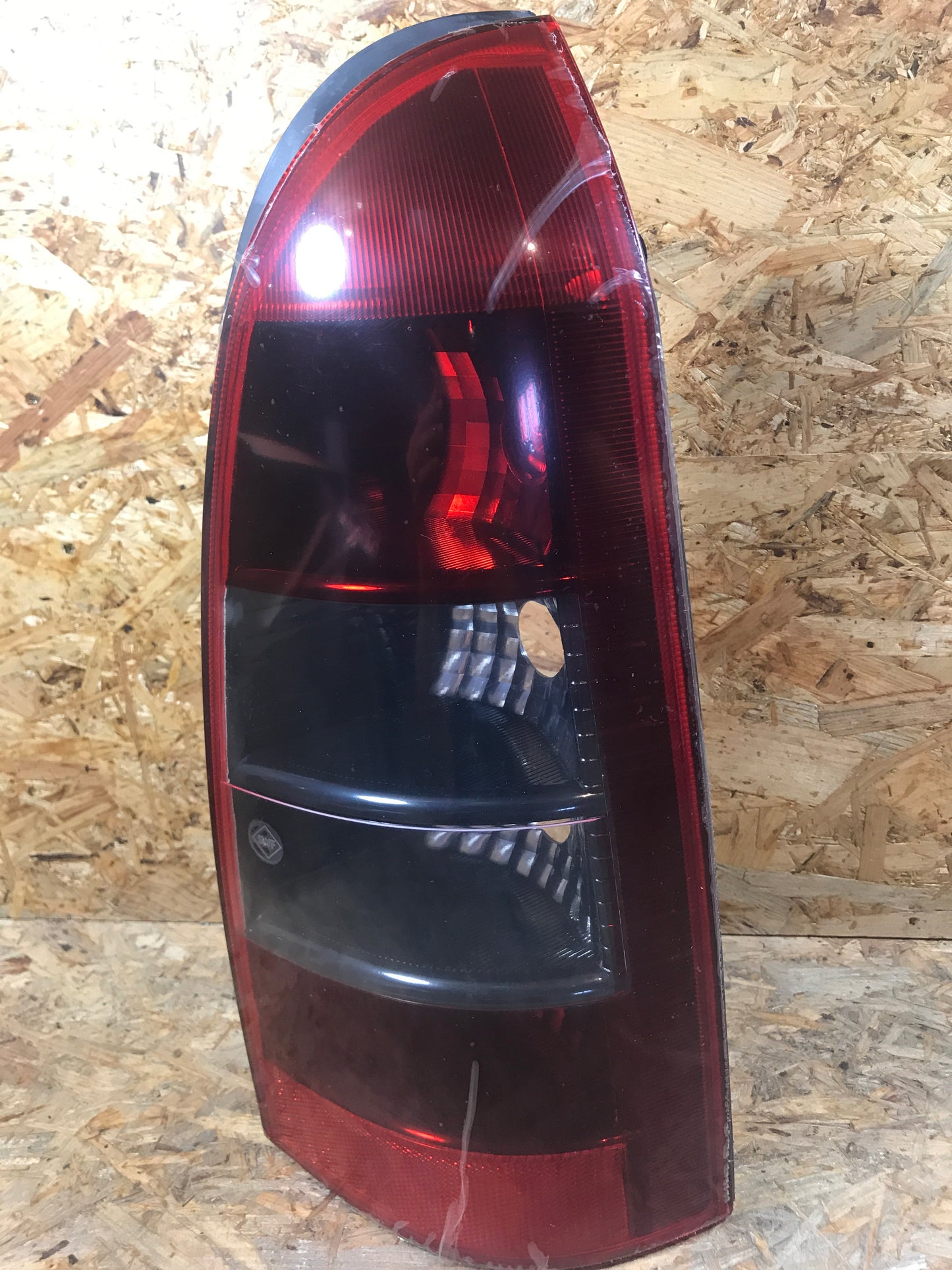 Original Opel Astra G Caravan Heckleuchte Rechts NEU
