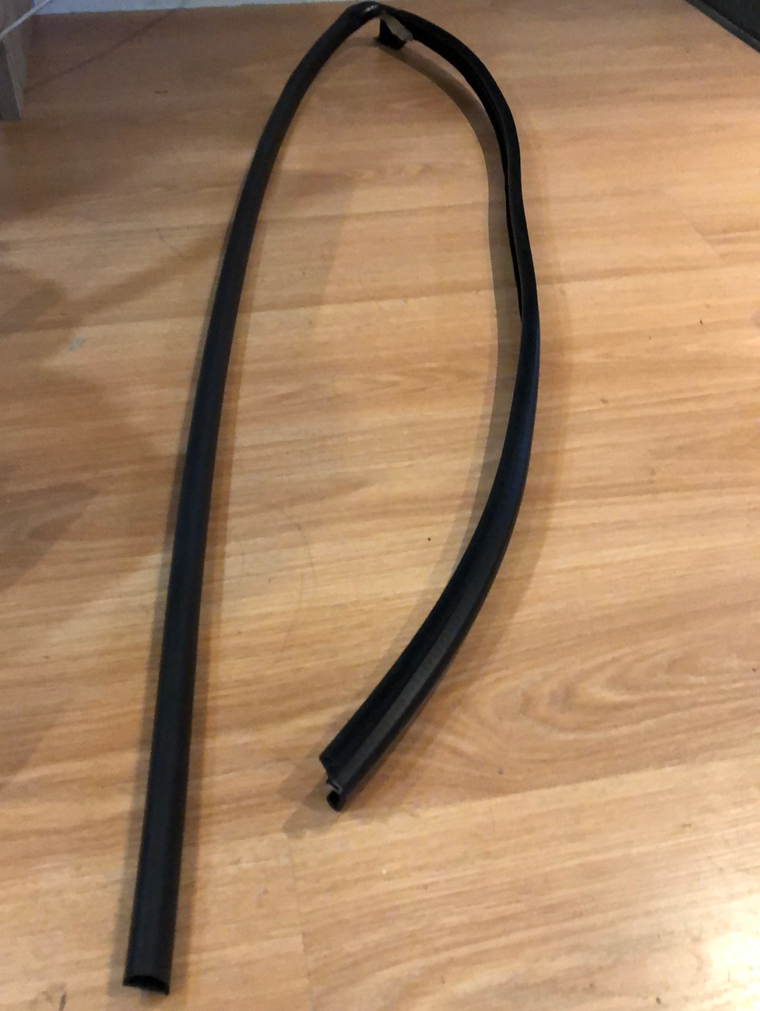 Original GM Opel Vivaro A Türdichtung Vorne Rechts Neu