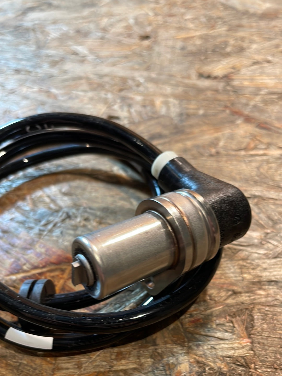 Original GM Opel Calibra Vectra A ABS Sensor hinten rechts Neu