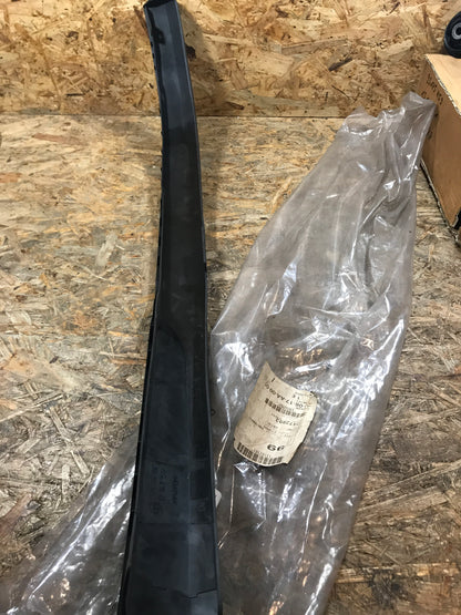 Original Opel Astra F Zieleiste Stoßstange NEU