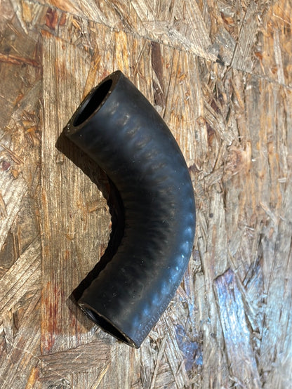 Original GM Opel Kadett E Ascona C Corsa A Heizungsschlauch Vorlauf Neu