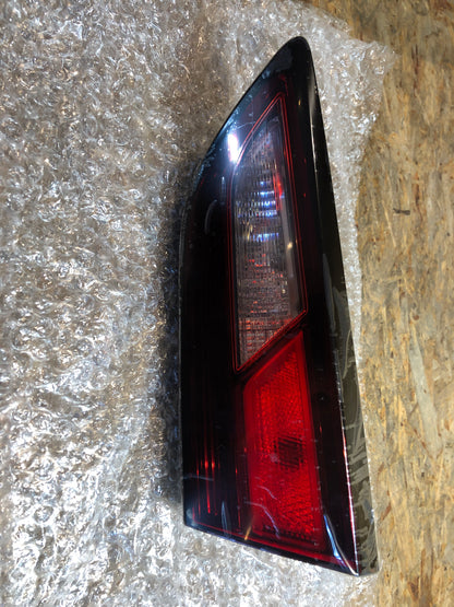 Original GM Opel Astra K Heckleuchte Rücklicht rechts innen Neu