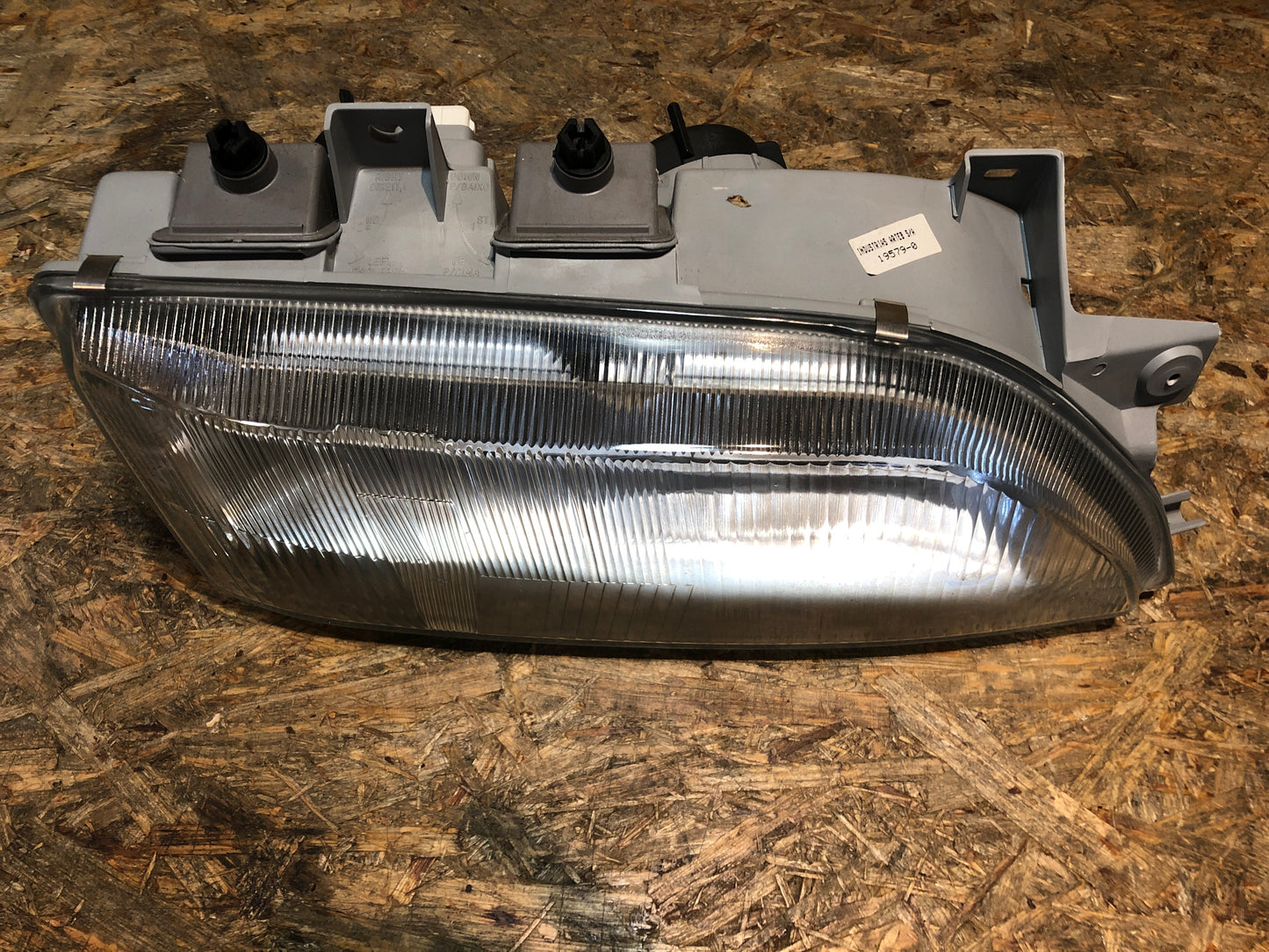 Arteb Ford Escort Scheinwerfer Rechts Neu