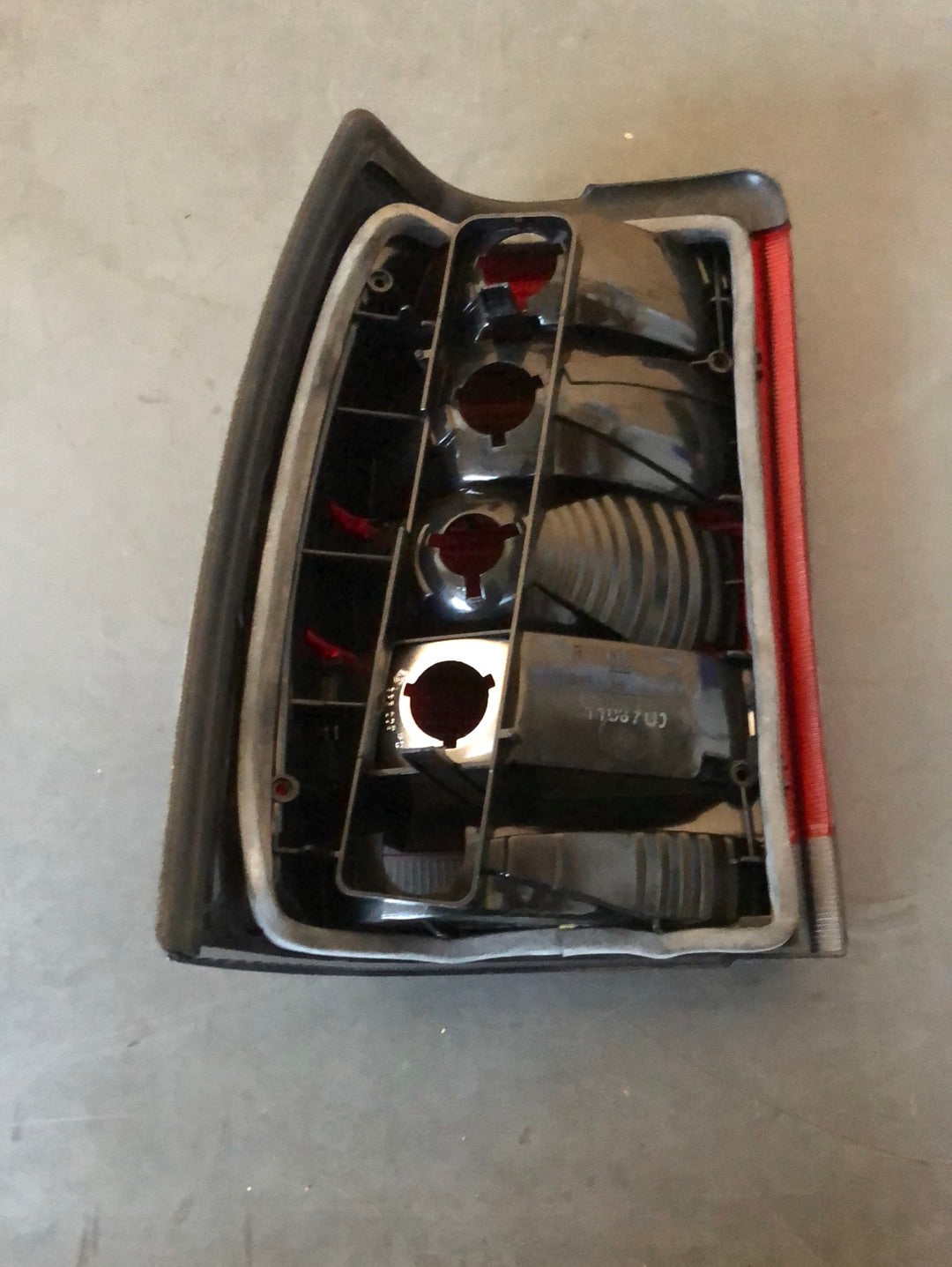 Original GM Opel Omega A Heckleuchte rechts Neu