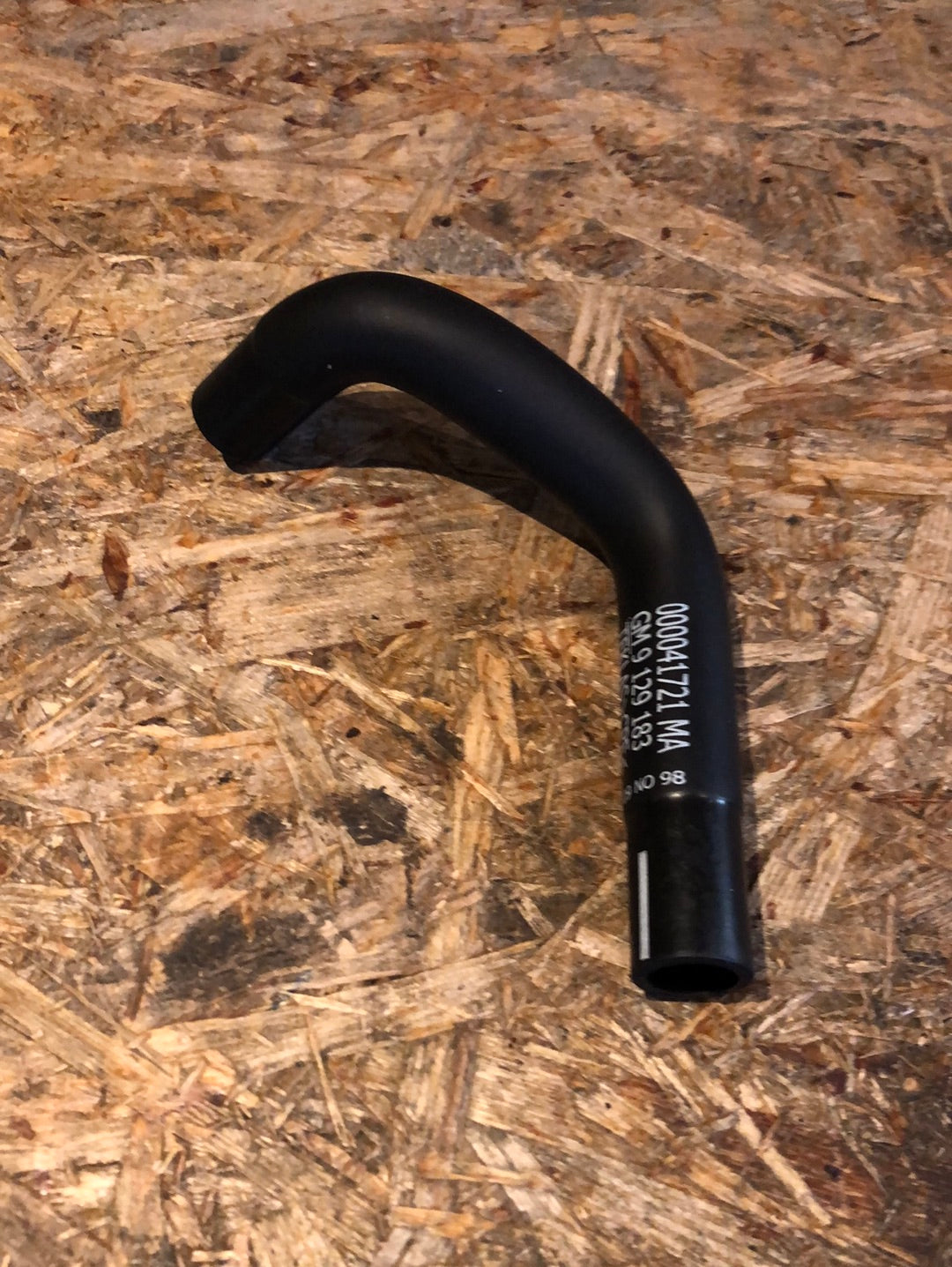 Original GM Opel Corsa C Bj. 02 1.0 Benziner Schlauch Motorentlüftung Neu