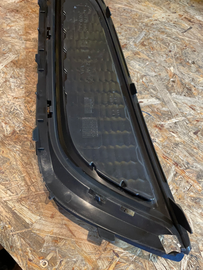 Original GM Opel Insignia A Stoßfängereinsatz vorne rechts Neu