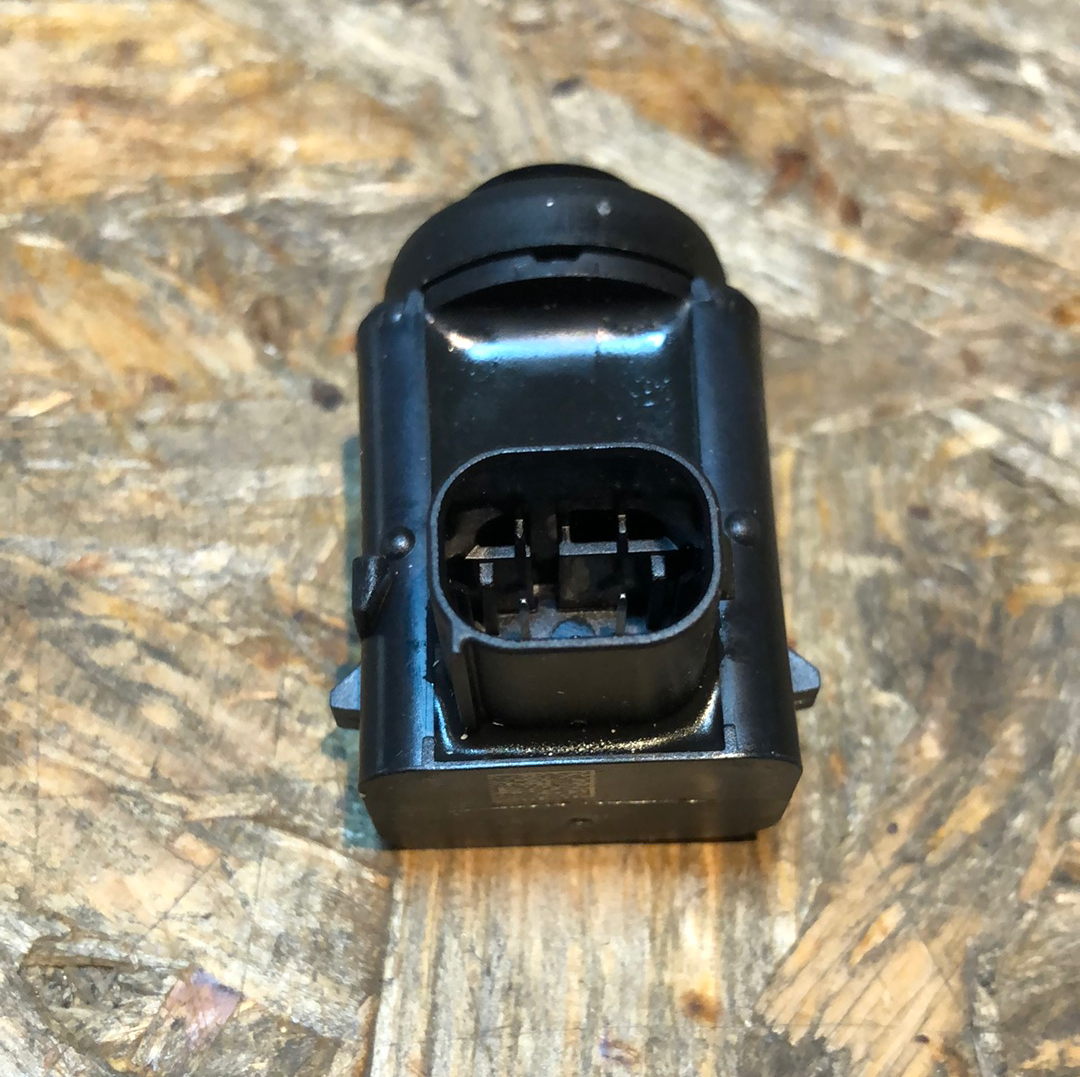Original Maybach Mercedes Benz PDC-Sensor Ultraschallwandler Neu