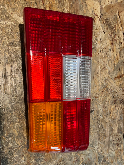 Original GM Opel Ascona C Heckleuchte links Neu