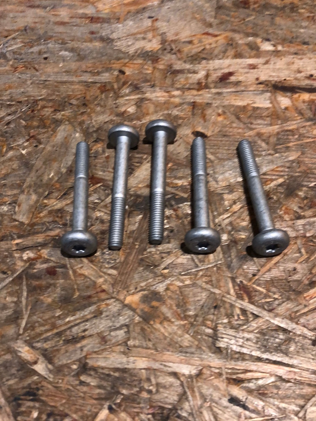 Original GM Opel Corsa B Tigra A Schraube Zündspule Neu
