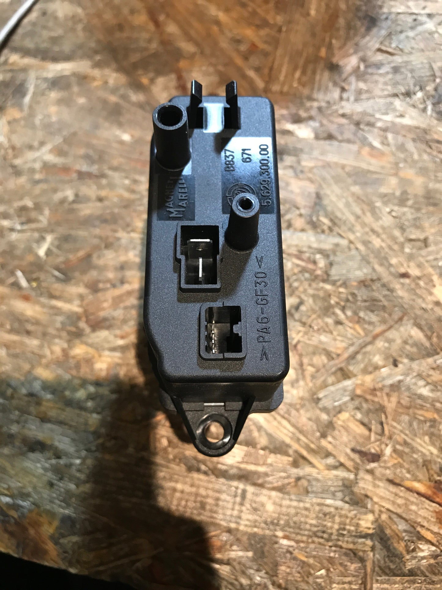 Original Fiat Tempra Alfa Romeo 155 Lancia Delta Lüfterwiderstand NEU