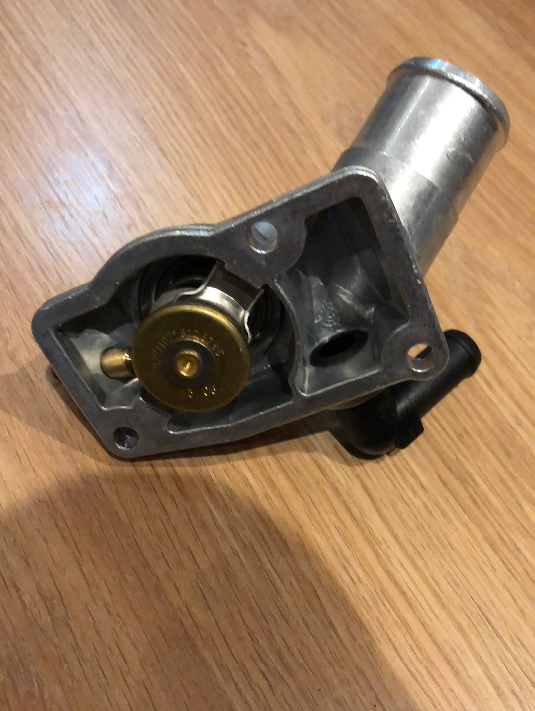 Original GM Opel Frontera B Thermostat Kühlmittel Neu