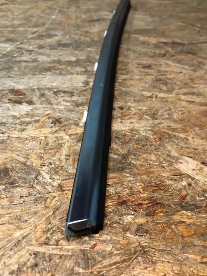 Original GM Opel Mokka Fensterleiste Gummiaabdichtung Zierleiste hinten rechts Neu