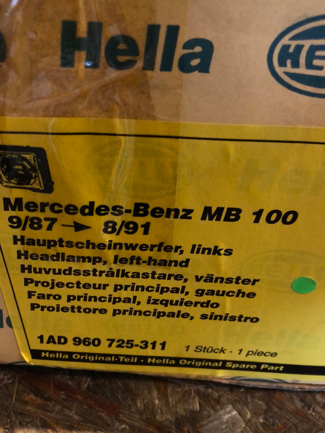 Original Hella Mercedes MB 100 Hauptscheinwerfer links Neu