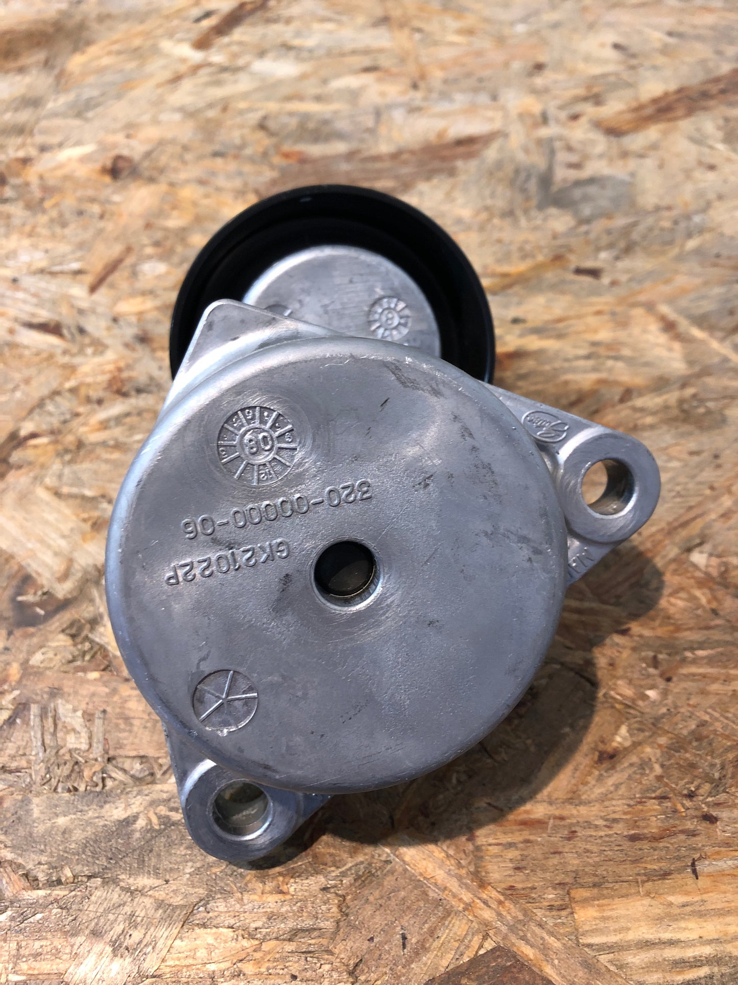 Original GM Chevrolet Daewoo Spannrolle Keilrippenriemen Neu