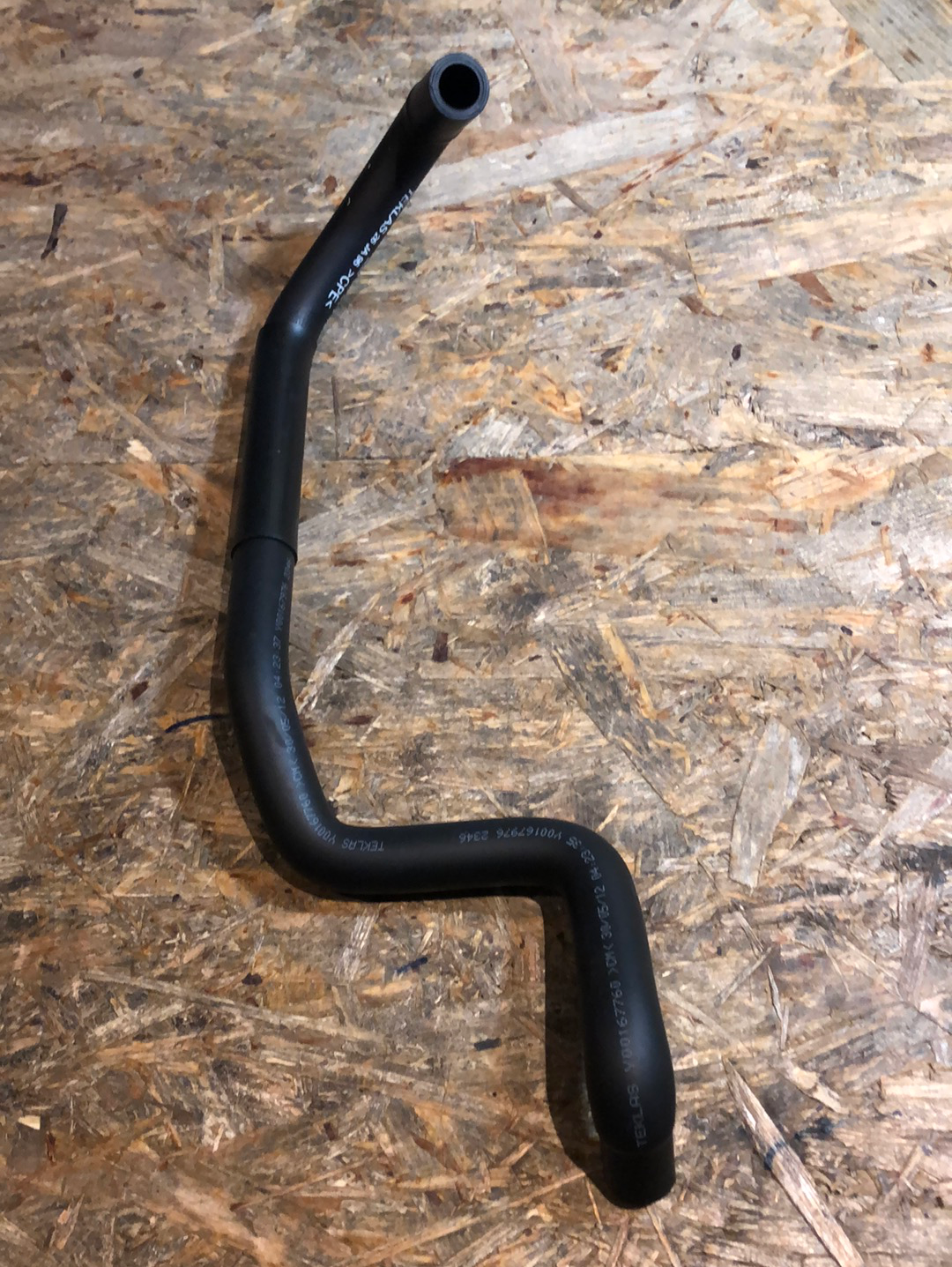Original Opel Vectra B Astra F Corsa B Entlüftungsschlauch Neu