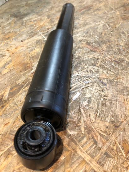 Original GM Opel Kadett E Stoßdämpfer Hinten Neu