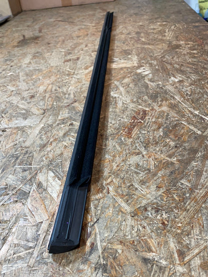 Original GM Opel Vectra C Kombi Fensterabdichtung hinten links Neu