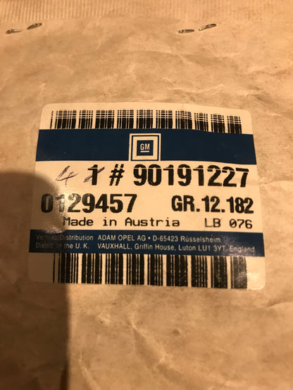 Original 1,3 Emblem für Kadett E NEU