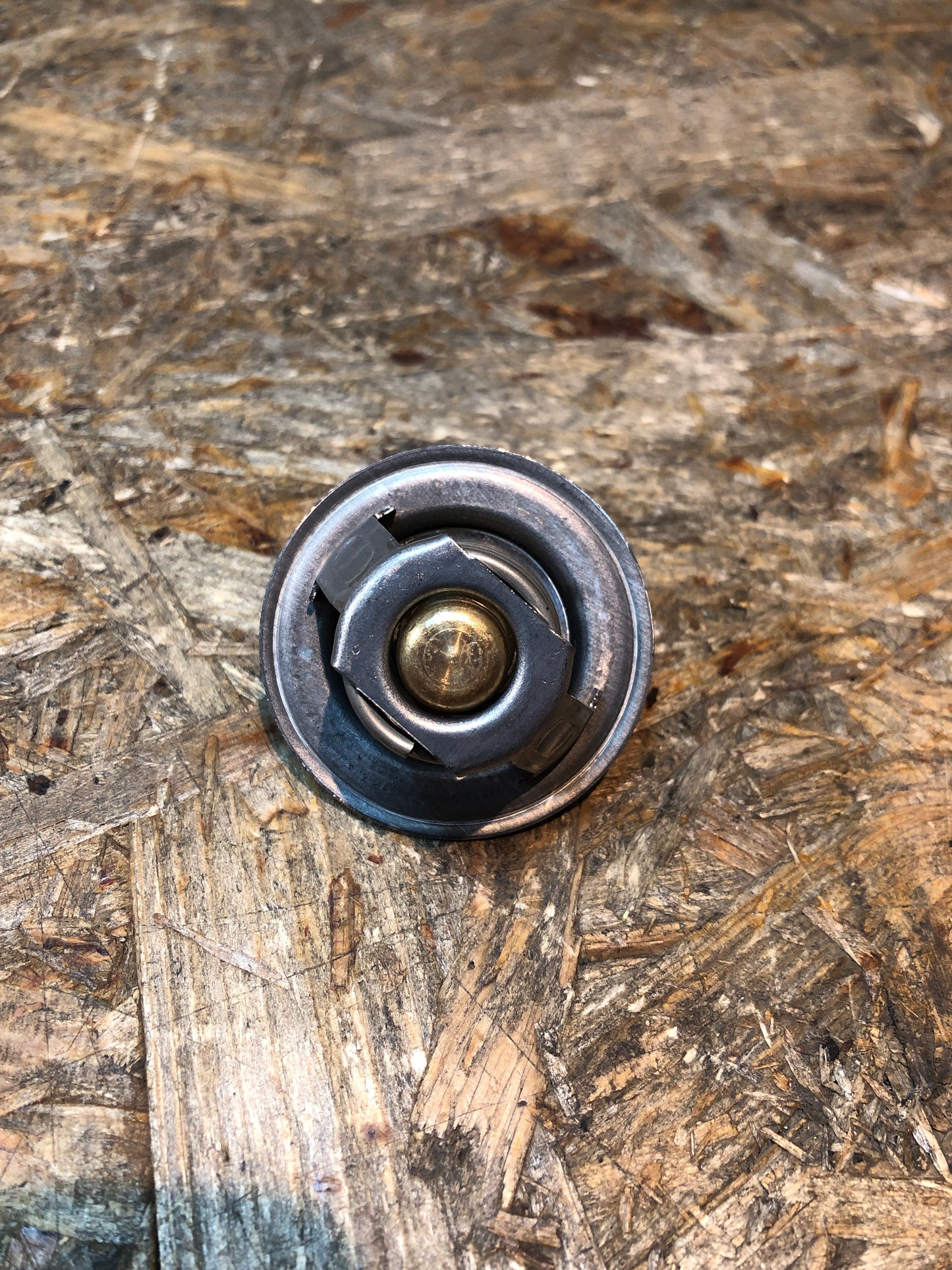 Original GM Opel Manta B Ascona B Kadett B/C/D Thermostat Kühlmittel Neu