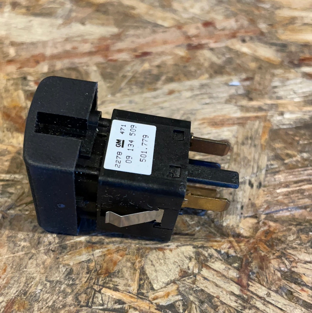 Original GM Opel Vectra B Druckschalter Klimaanlage Neu