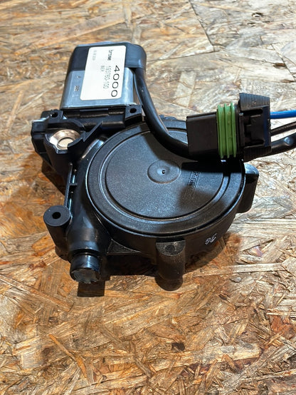 Original GM Opel Astra F Motor Fensterheber hinten Neu