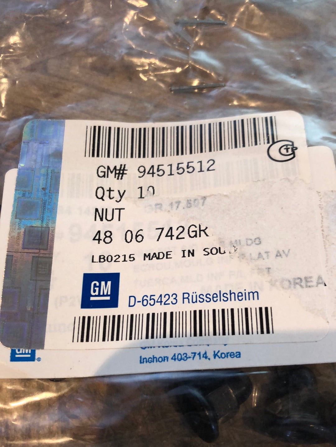 Original GM Opel Antara Mutter Kühlergitter oben Neu