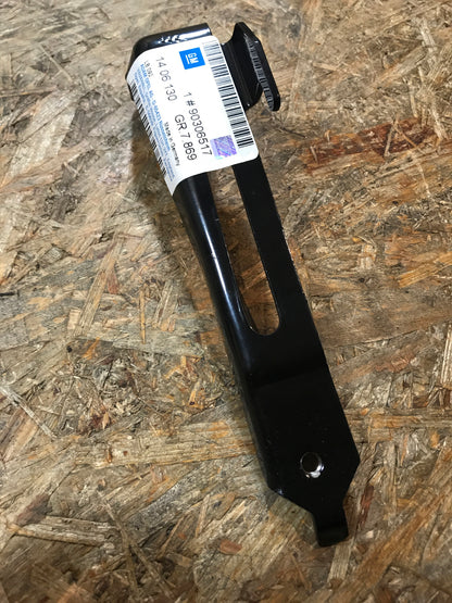 Original Opel Vectra A Stoßstangen Halter vorne NEU