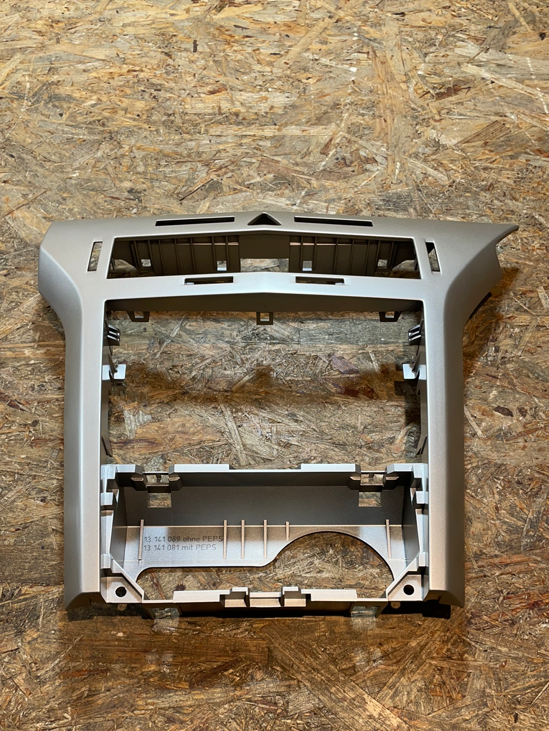 Original GM Opel Astra H Amaturentafel Neu