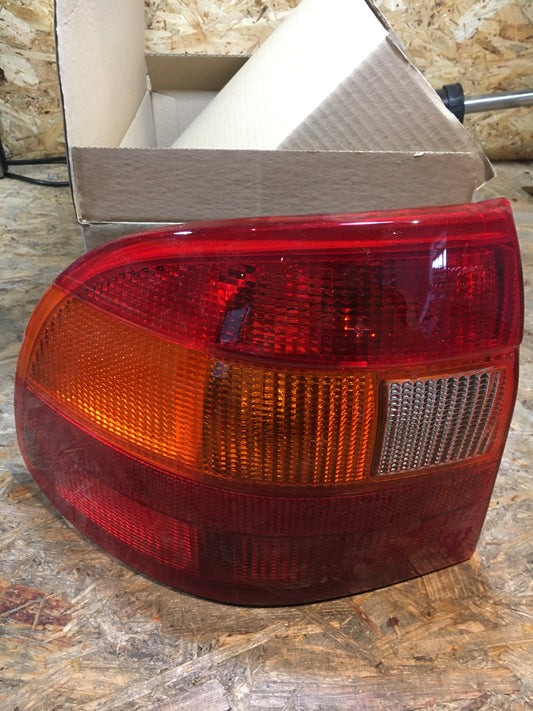 Original Astra F Heckleuchte links NEU