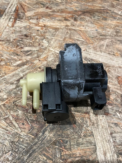 Original GM Opel Movano A Vivaro Magnetventil Abgasrückführung Neu