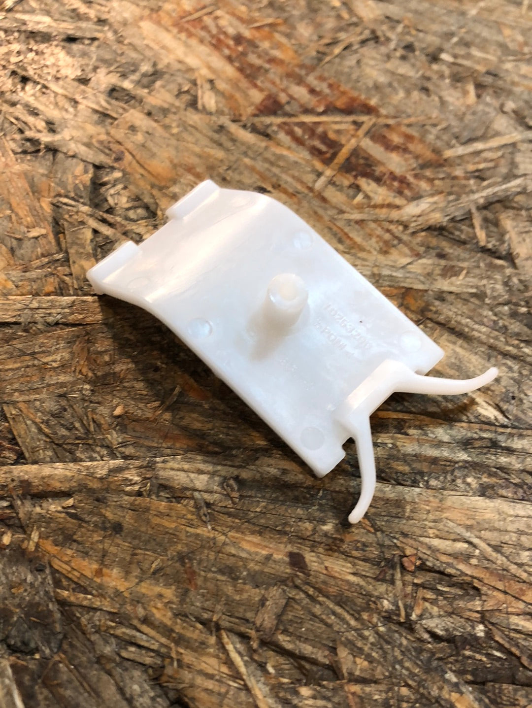 Original GM Opel Sintra Clip Zierleiste unten Heckklappe Neu