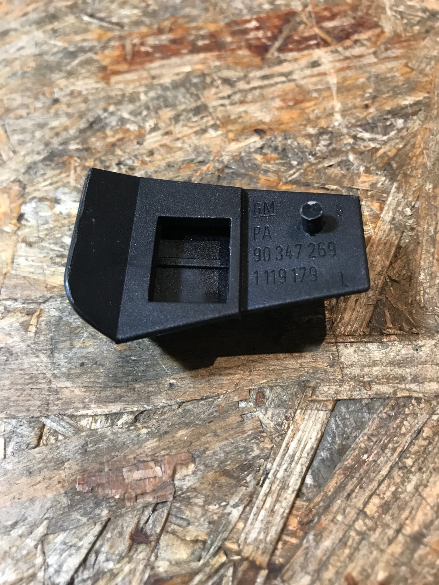 Original Opel Vectra A Halter Befestigung Stoßstange hinten links NEU