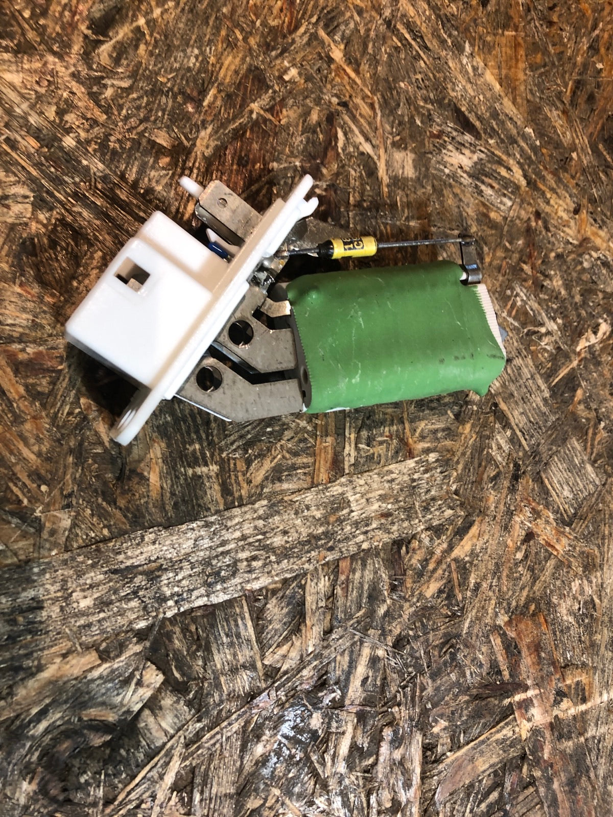 Original Opel Astra F Heizgebläse Widerstand Neu