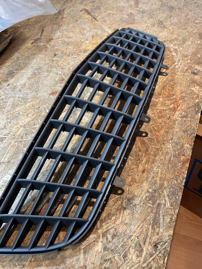 Original GM Opel Astra H Frontgrill Kühlergrill unten Neu