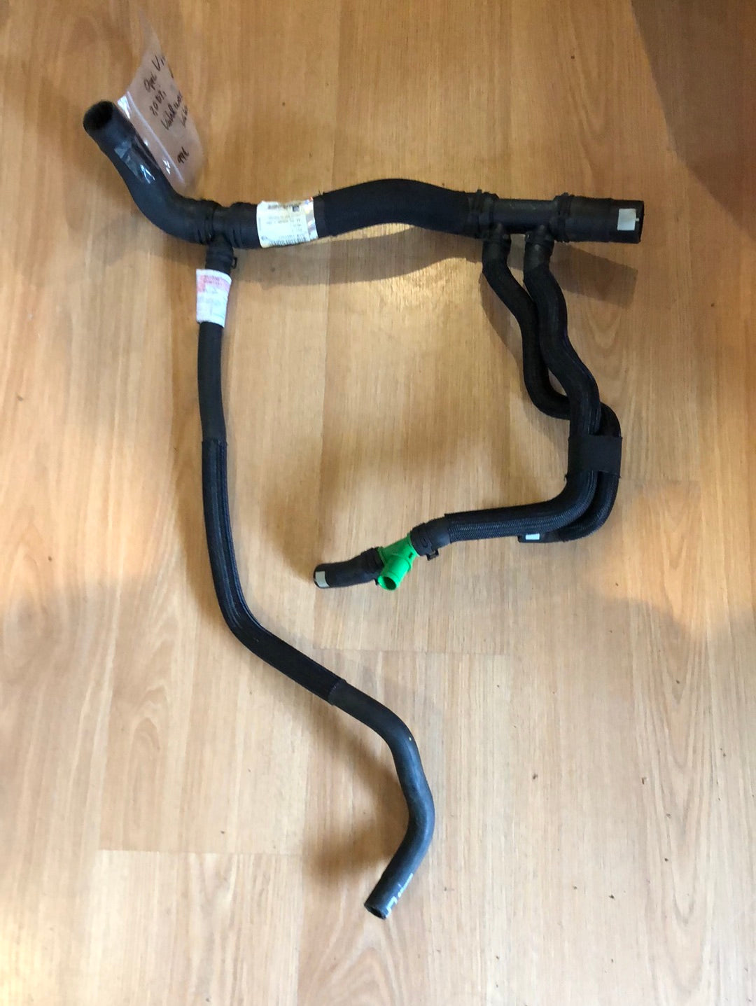 Original GM Opel Vivaro A Kühlwasserrohr Kühlerausgang Neu