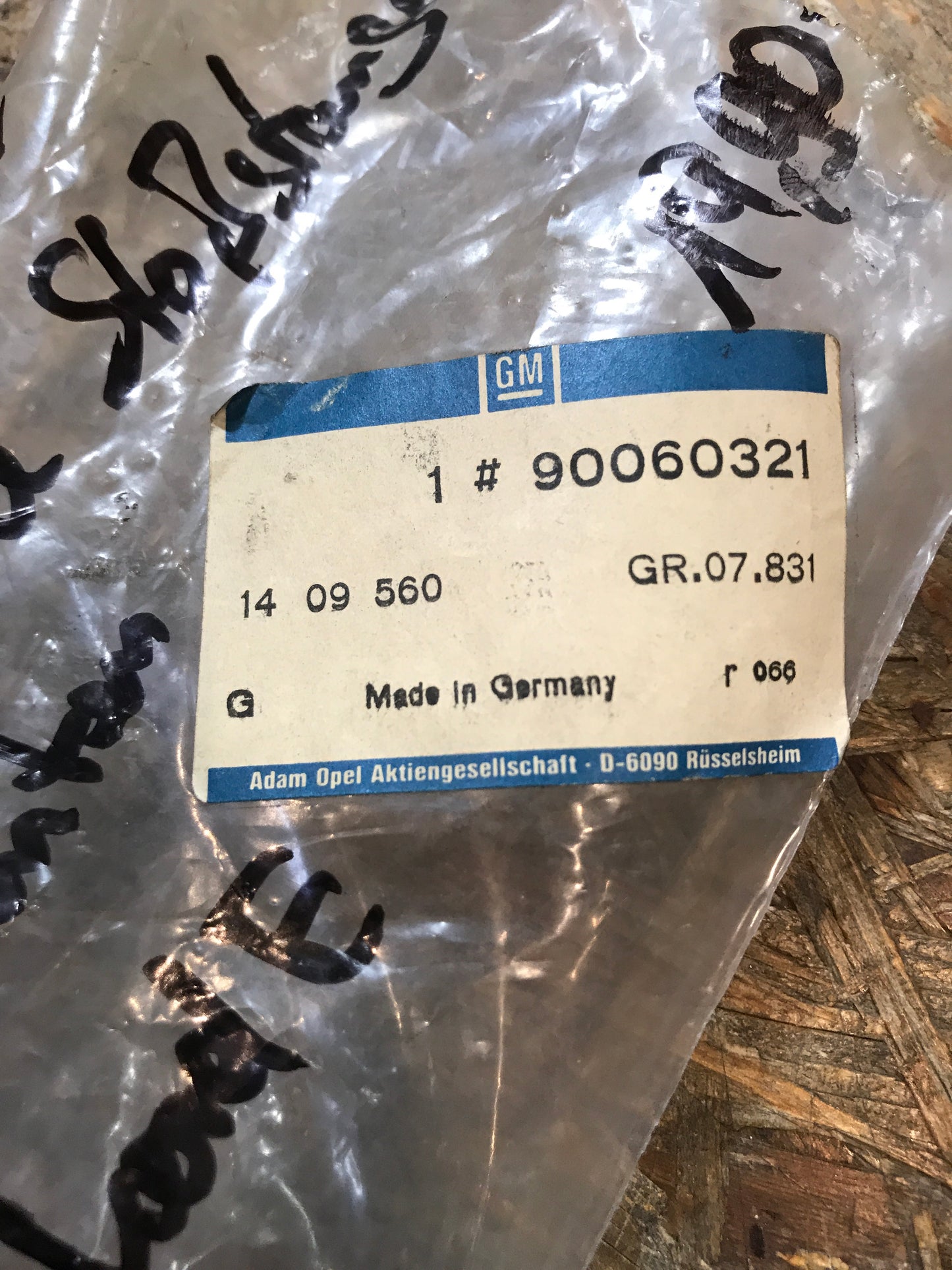 Original Opel Rekord E Kappe Blende Stoßstange hinten NEU