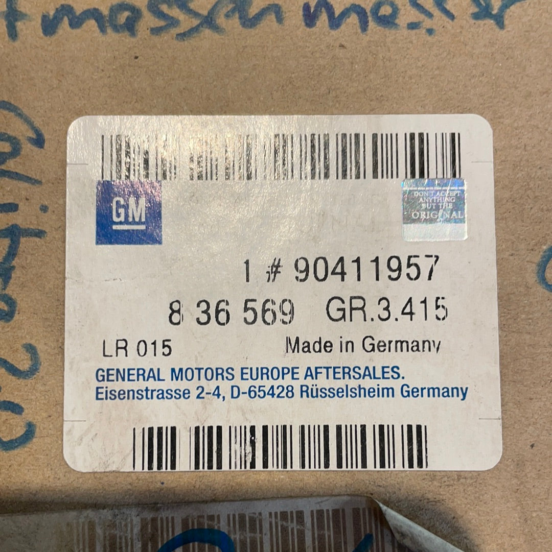 Original GM Opel Vectra A/B 1,8/2,0 Omega B 2,0 Calibra 2,0 Astra F 1,8/2,0 Luftmassenmesser Neu