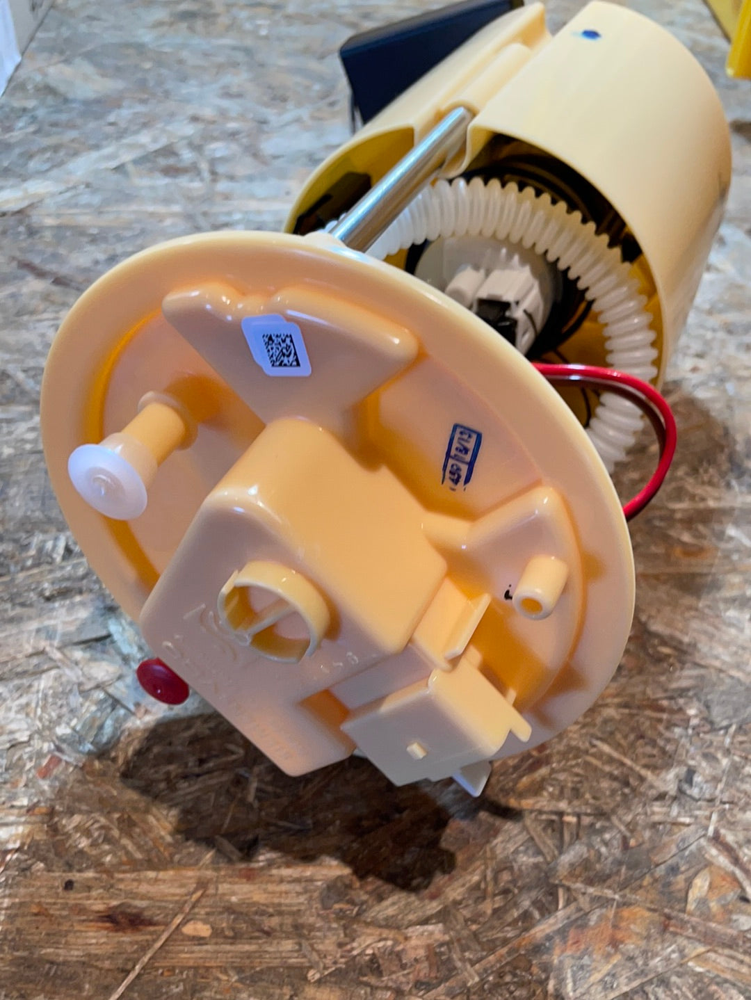 Original GM Opel Corsa D 1,3 CDTI Kraftstoffpumpe Neu